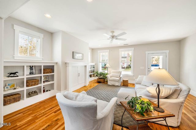 85 Summersweet Lane, Chapel Hill, NC 27516