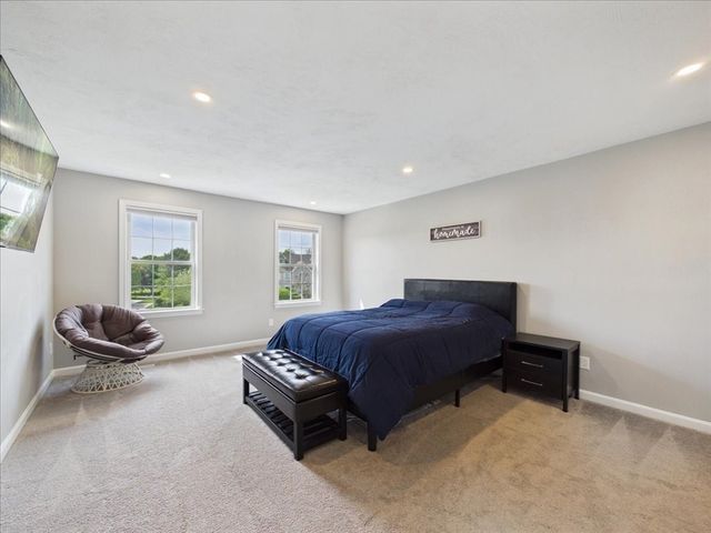 11 Copper Beech, West Bridgewater, MA 02379