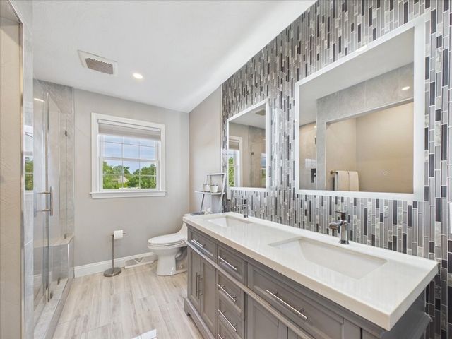 11 Copper Beech, West Bridgewater, MA 02379