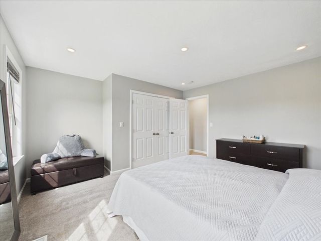 11 Copper Beech, West Bridgewater, MA 02379