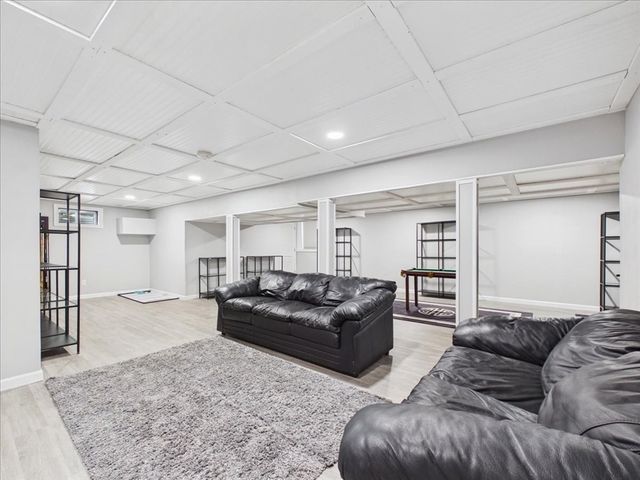 11 Copper Beech, West Bridgewater, MA 02379