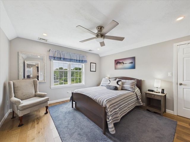 11 Copper Beech, West Bridgewater, MA 02379