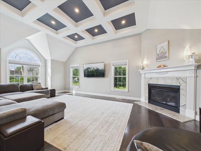 11 Copper Beech, West Bridgewater, MA 02379