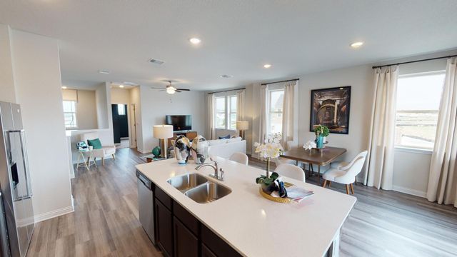 8107 Leroi DR 258, Austin, TX 78744