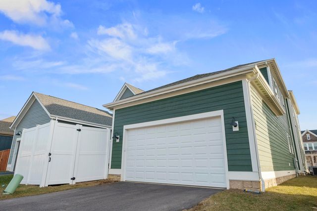 1909 Linden Street, Lewis Center, OH 43035