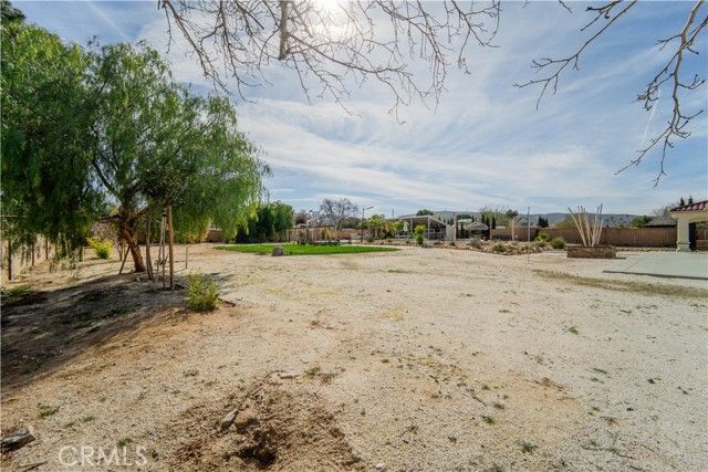 4518 W Avenue M14, Quartz Hill, CA 93536