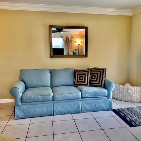 137 Farnham F 137, Deerfield Beach, FL 33442