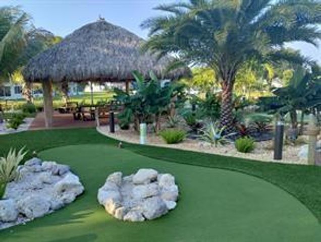 137 Farnham F 137, Deerfield Beach, FL 33442