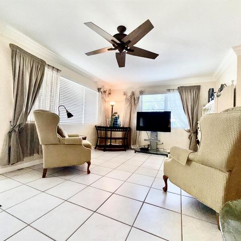 137 Farnham F 137, Deerfield Beach, FL 33442
