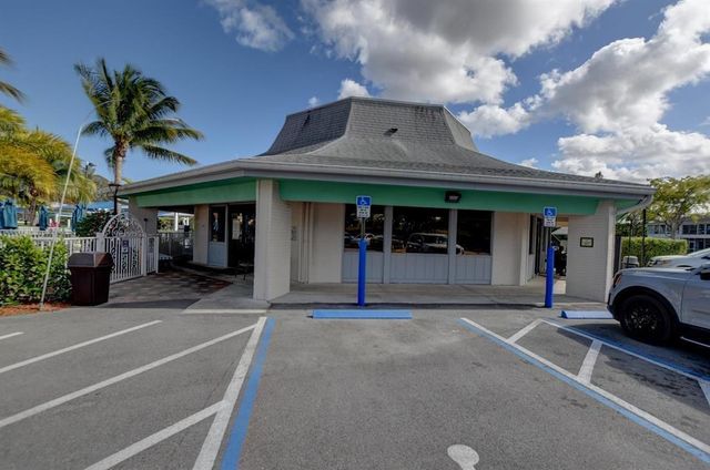 137 Farnham F 137, Deerfield Beach, FL 33442