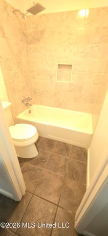 7120 Denver, Biloxi, MS 39532