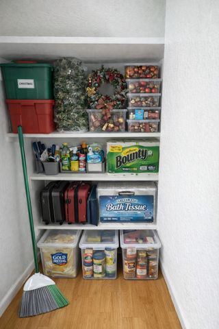 9844 Valley Meadow Court, Dallas, TX 75220