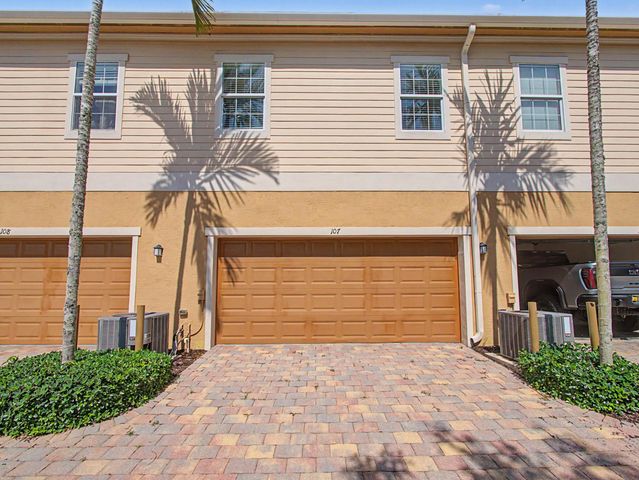 118 Black Ironwood Road 107, Jupiter, FL 33458