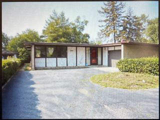 255 E 170th Street, South Holland, IL 60473