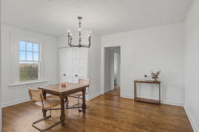 999 Old Lewisburg Hwy, Columbia, TN 38401