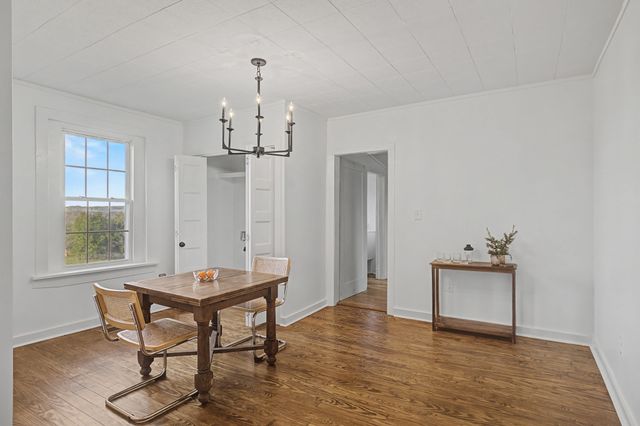 999 Old Lewisburg Hwy, Columbia, TN 38401