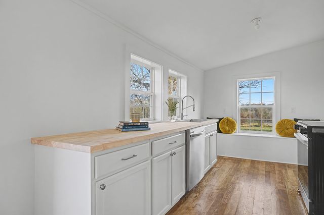 999 Old Lewisburg Hwy, Columbia, TN 38401