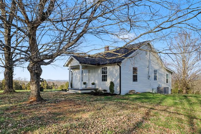 999 Old Lewisburg Hwy, Columbia, TN 38401