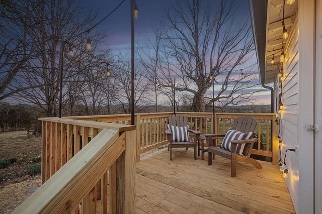 999 Old Lewisburg Hwy, Columbia, TN 38401