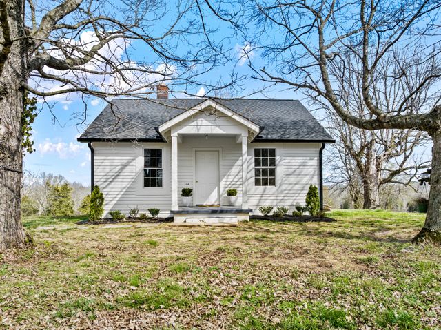 999 Old Lewisburg Hwy, Columbia, TN 38401