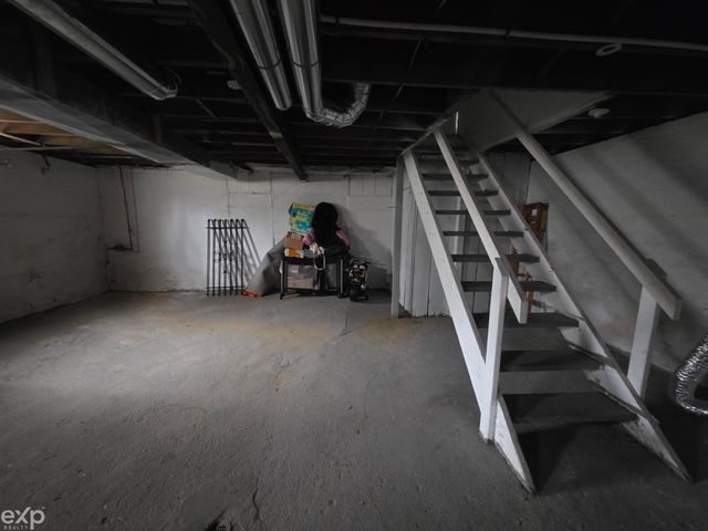 5217 Lakeview Street, Detroit, MI 48213