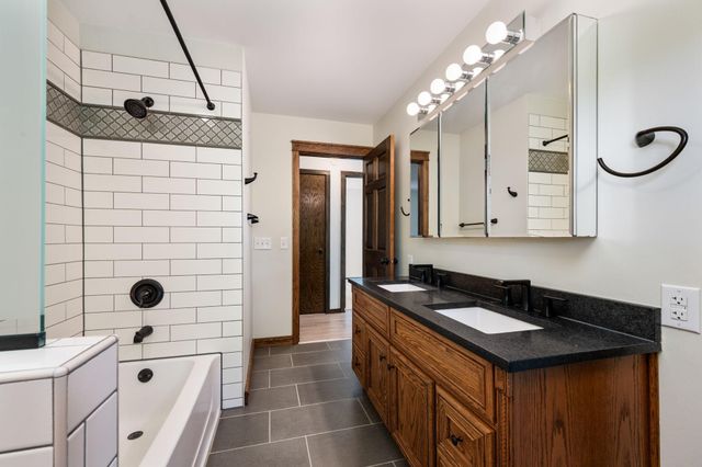 12630 28th Avenue N, Plymouth, MN 55441