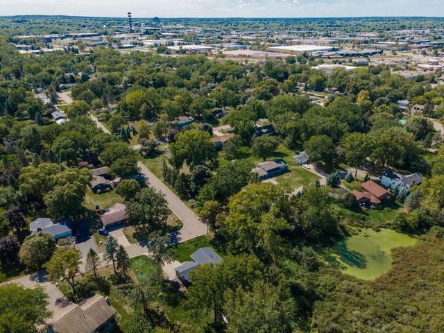 12630 28th Avenue N, Plymouth, MN 55441