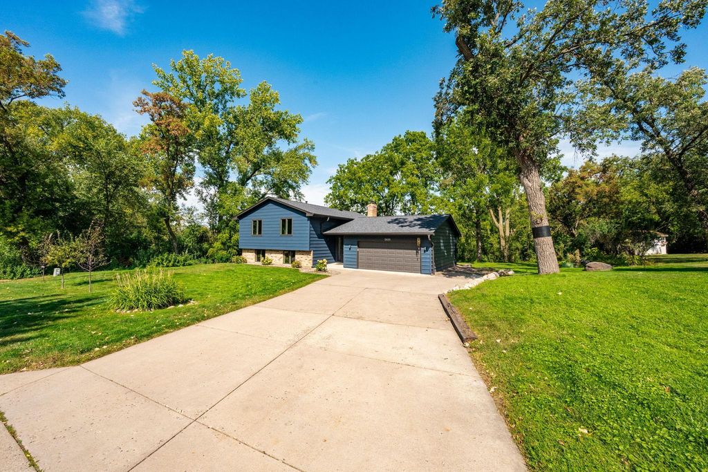 12630 28th Avenue N, Plymouth, MN 55441 — photo 2