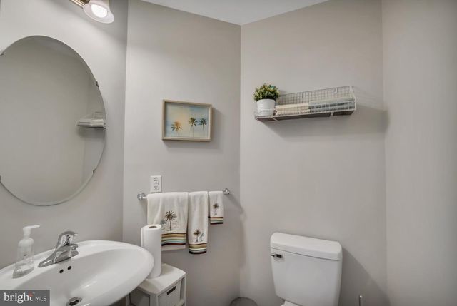 13509 OAKLANDS MANOR DR, Laurel, MD 20708