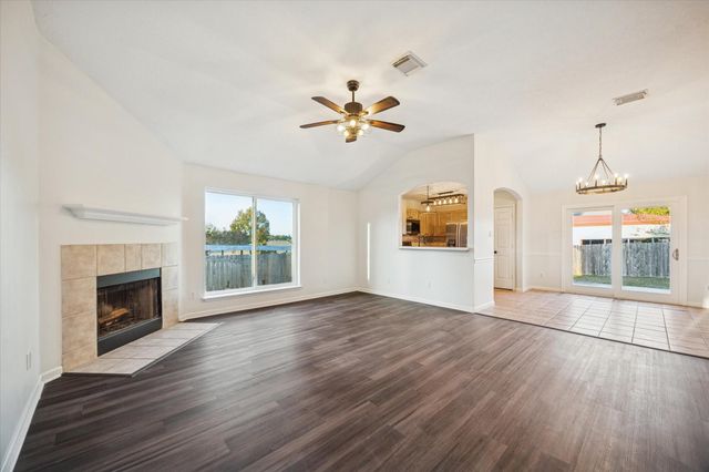 10914 Seibel Lane, Montgomery, TX 77356