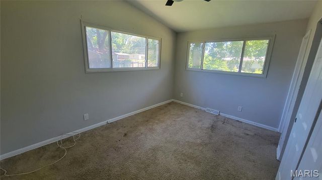 2214 Ibis Court, St Louis, MO 63136