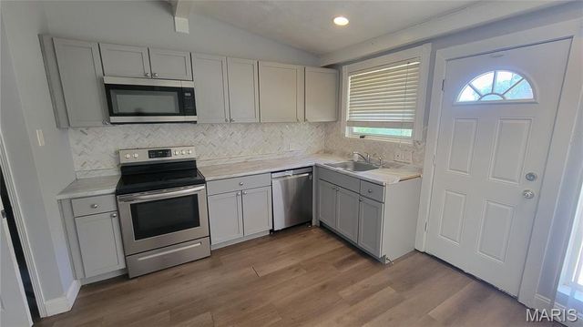 2214 Ibis Court, St Louis, MO 63136