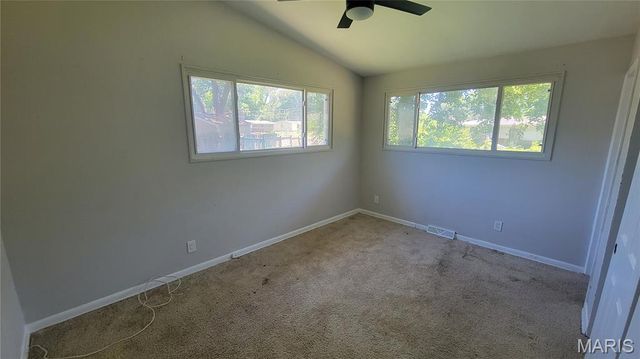 2214 Ibis Court, St Louis, MO 63136