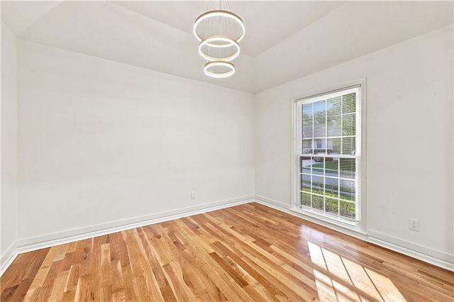 8143 NW Beaman Drive, Kansas City, MO 64151