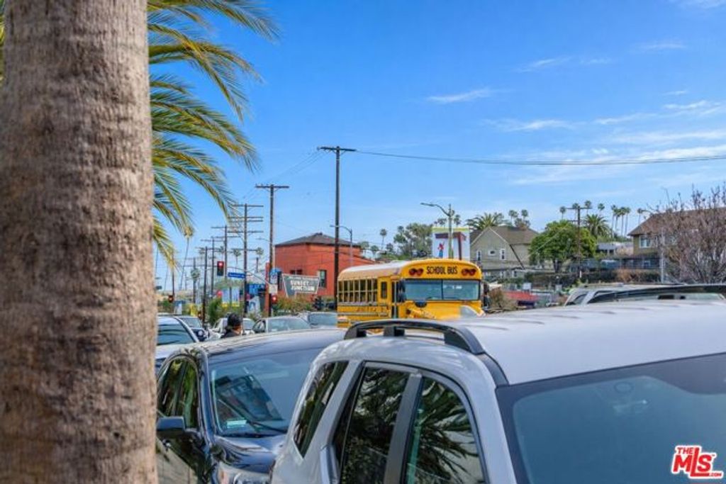 4111 W Sunset Boulevard 543, Los Angeles, CA 90029