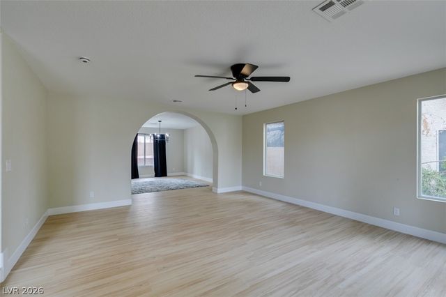 821 Long Branch Drive, Henderson, NV 89014