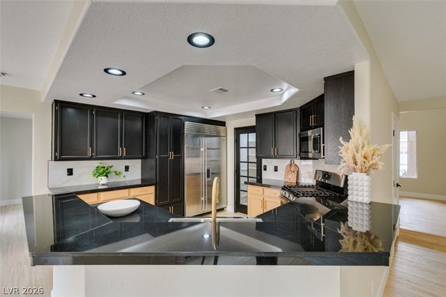 821 Long Branch Drive, Henderson, NV 89014