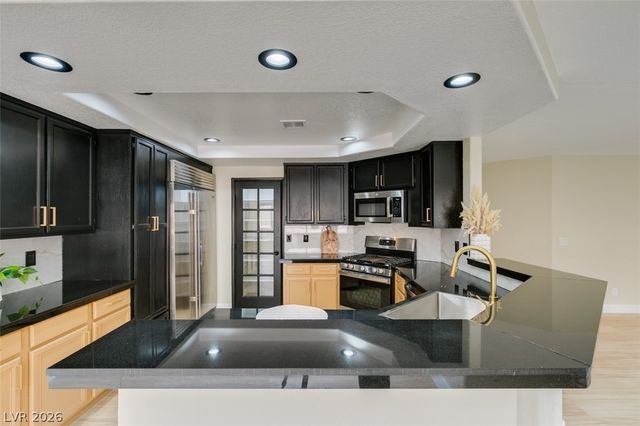 821 Long Branch Drive, Henderson, NV 89014