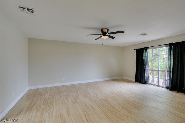 821 Long Branch Drive, Henderson, NV 89014