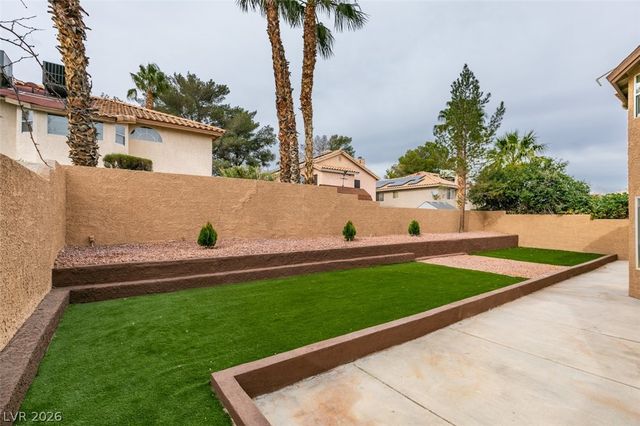 821 Long Branch Drive, Henderson, NV 89014