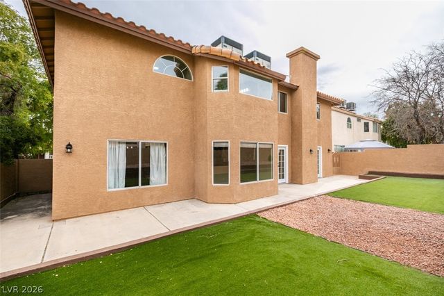 821 Long Branch Drive, Henderson, NV 89014