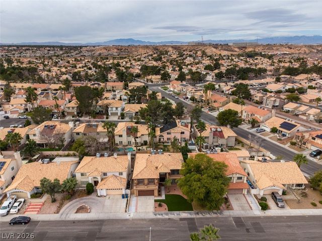 821 Long Branch Drive, Henderson, NV 89014