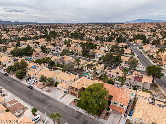 821 Long Branch Drive, Henderson, NV 89014