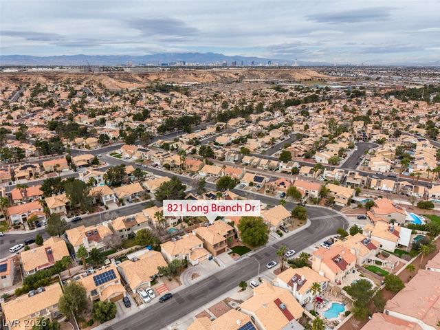 821 Long Branch Drive, Henderson, NV 89014