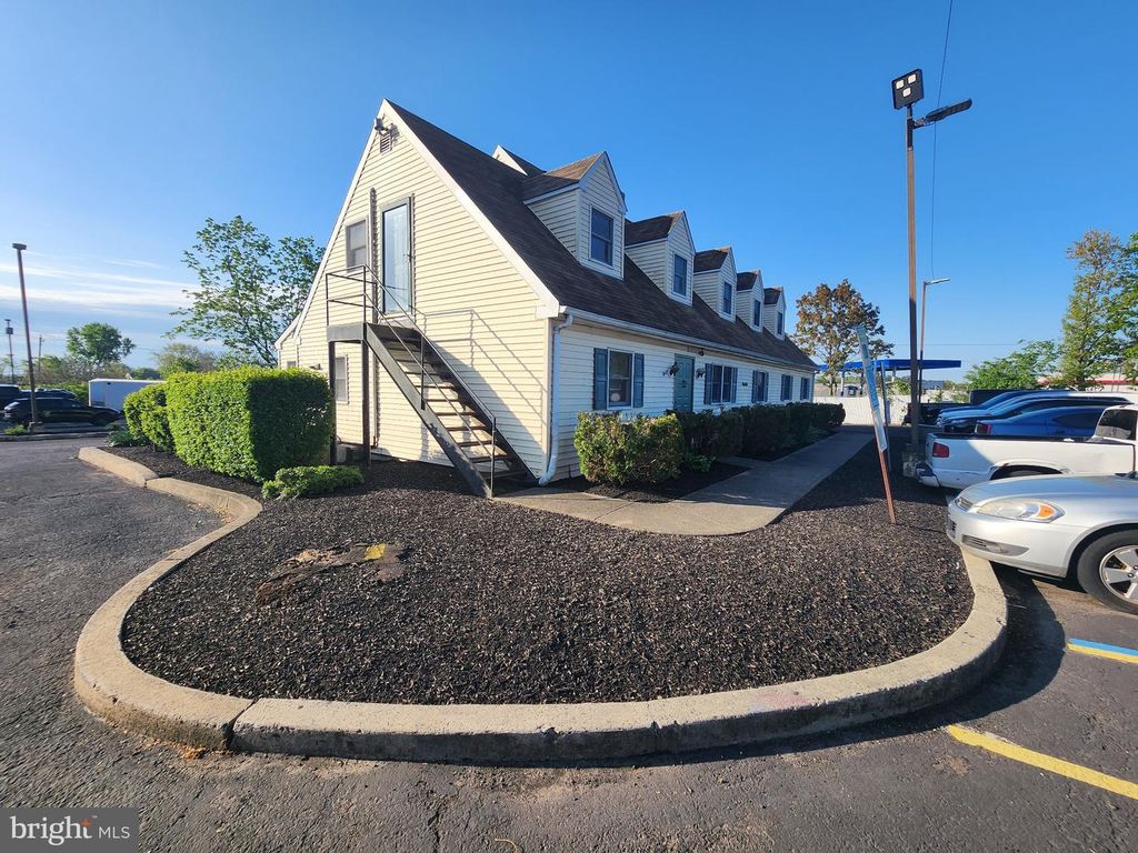 2777 LINCOLN HWY, FEASTERVILLE TREVOSE, PA 19053 — photo 4