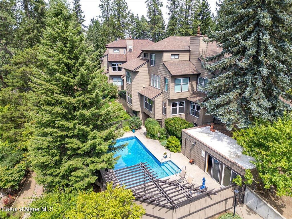 10569 N FRIAR DR, #B, Hayden, ID 83835