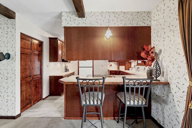 201 Miles Ave, Valley Center, KS 67147