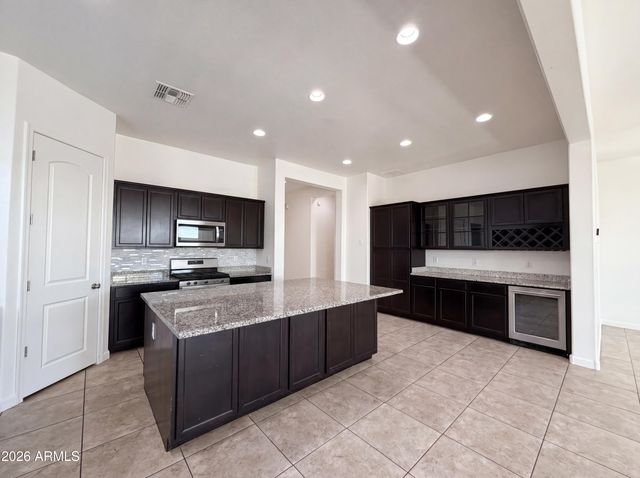 2528 N COMISKEY Drive, Florence, AZ 85132