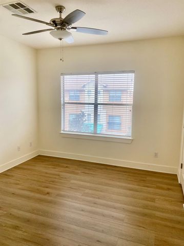 13420 Lyndhurst ST 404, Austin, TX 78729