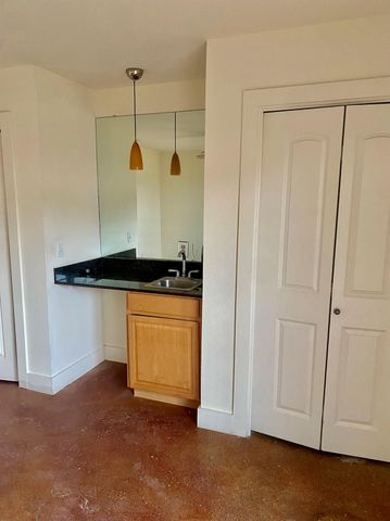 13420 Lyndhurst ST 404, Austin, TX 78729